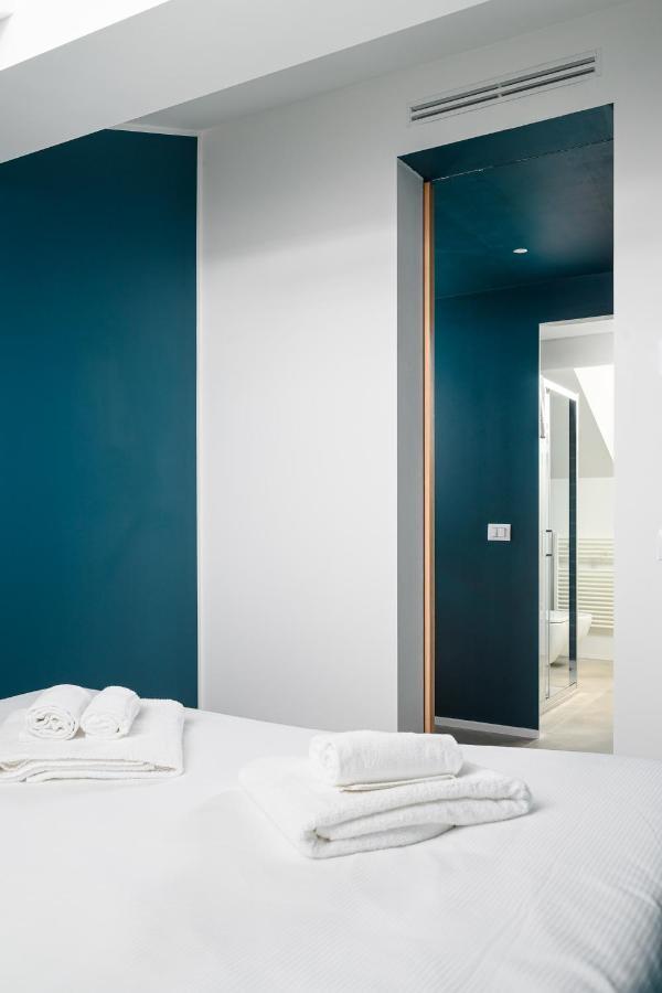 Design Attic Porta Venezia Centrale 65M2 - Self Check-In Милан Экстерьер фото