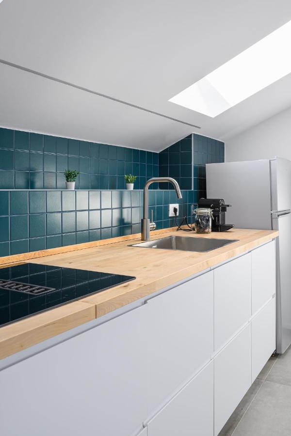 Design Attic Porta Venezia Centrale 65M2 - Self Check-In Милан Экстерьер фото